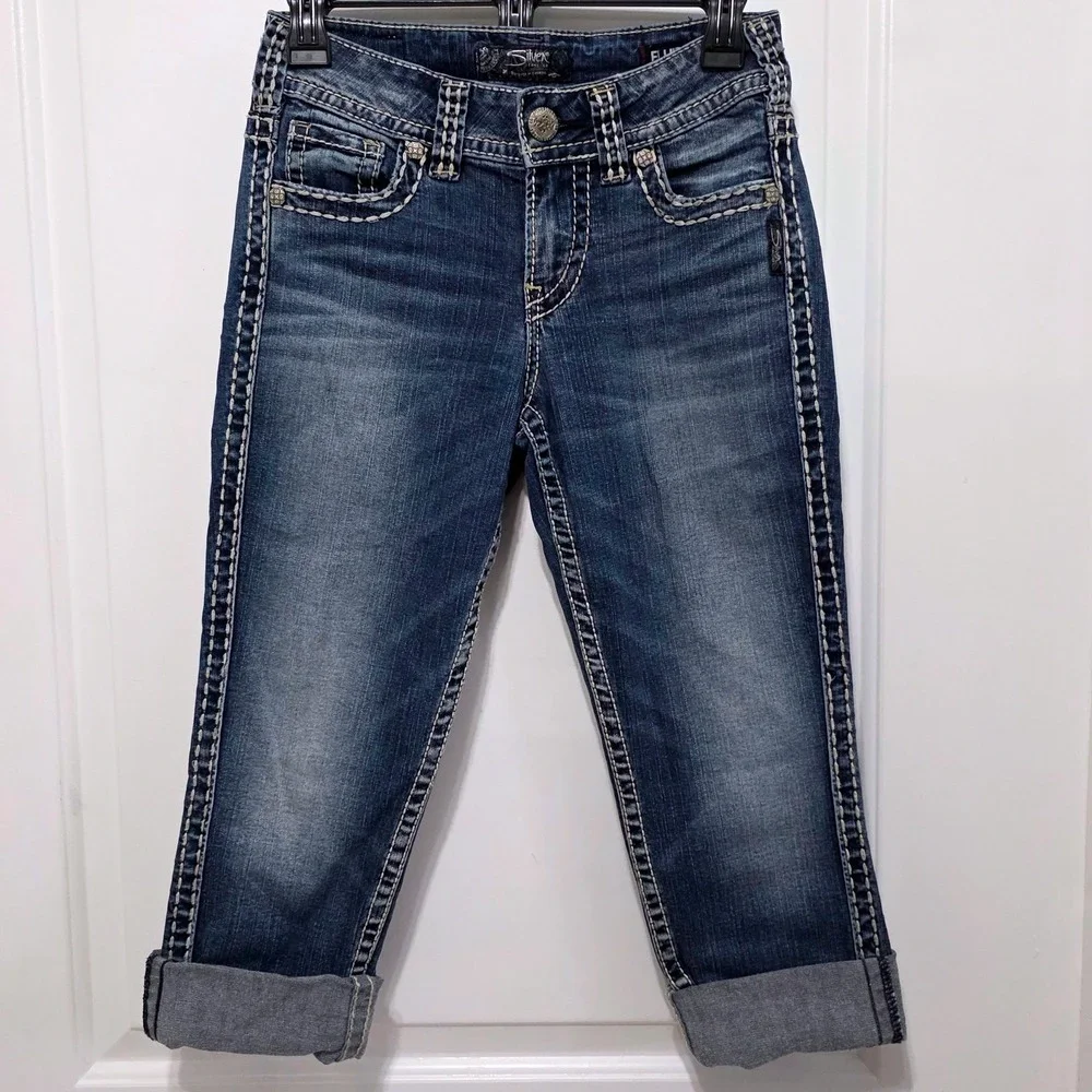 Silver Jeans Co Suki Mid Capri Womens 27 Medium Wash Fluid Denim Y2K